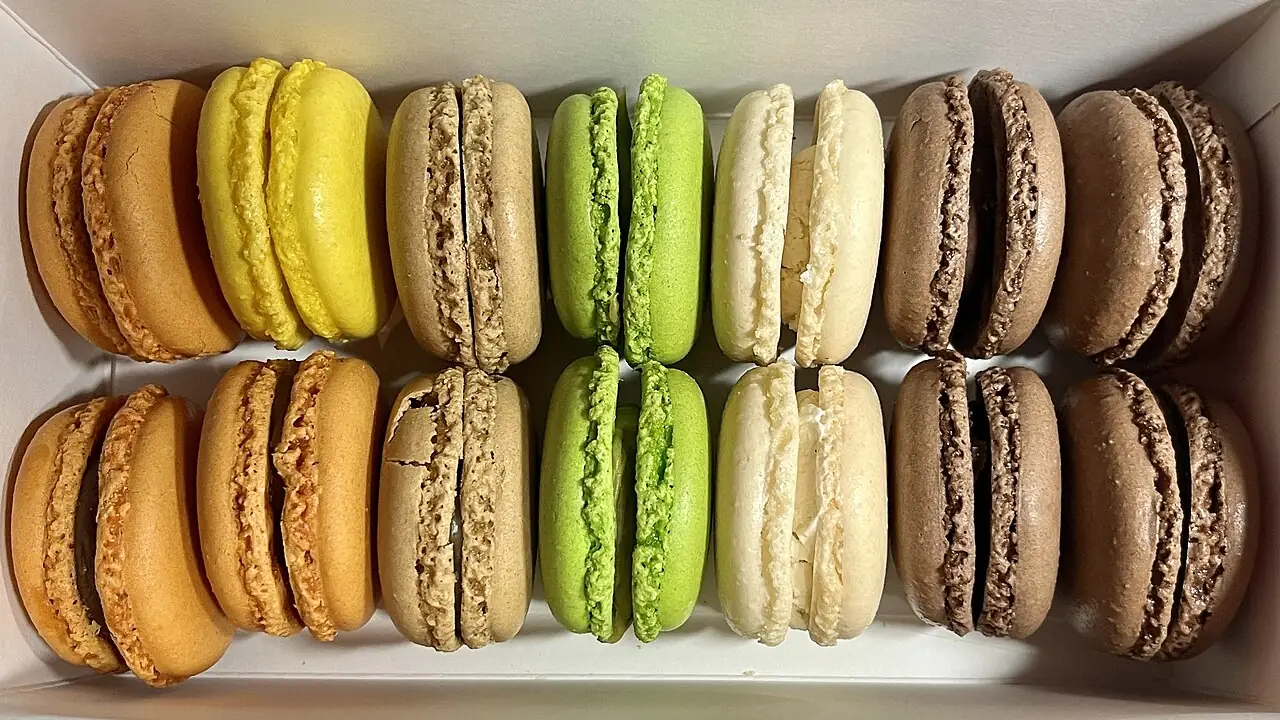 Macarons assortis